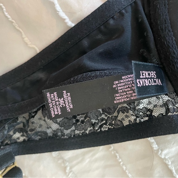 Victoria's Secret Elegant Black Lace Push Up Bra 36C - Picture 4 of 5